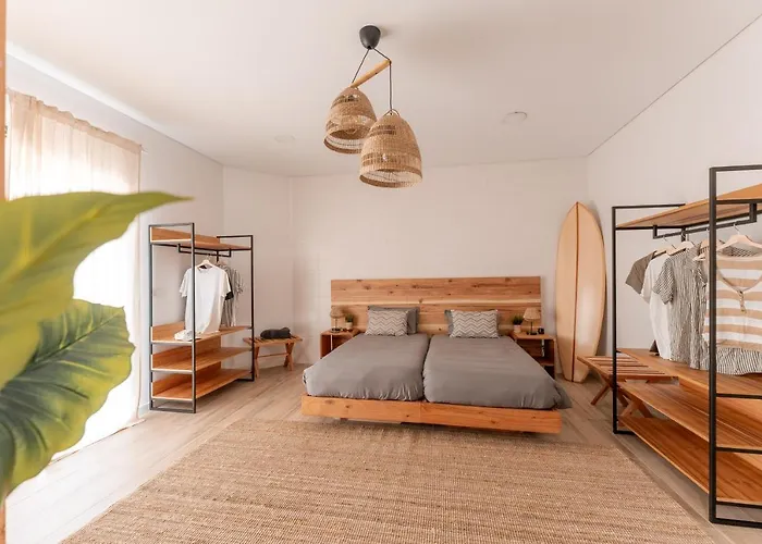 Gerendaház Eco Surflodge Azores